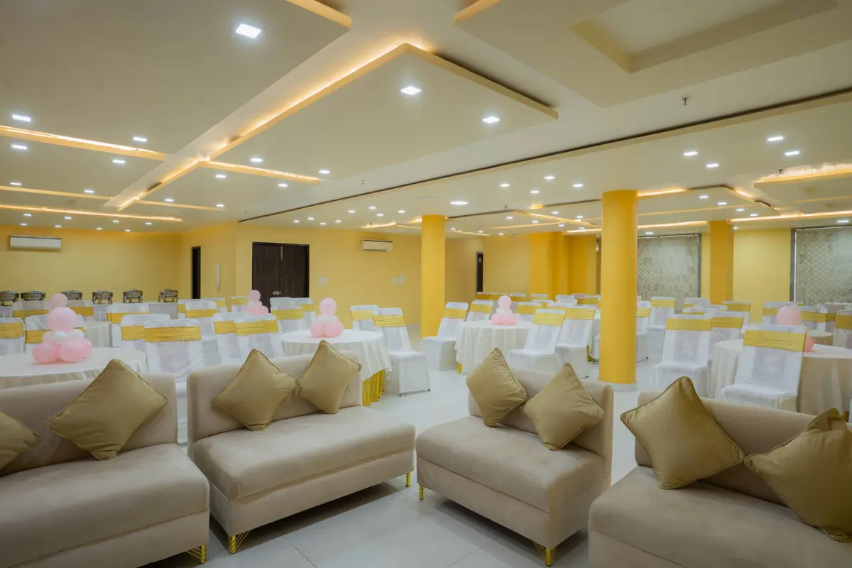 Grand Banquet Hall Setup