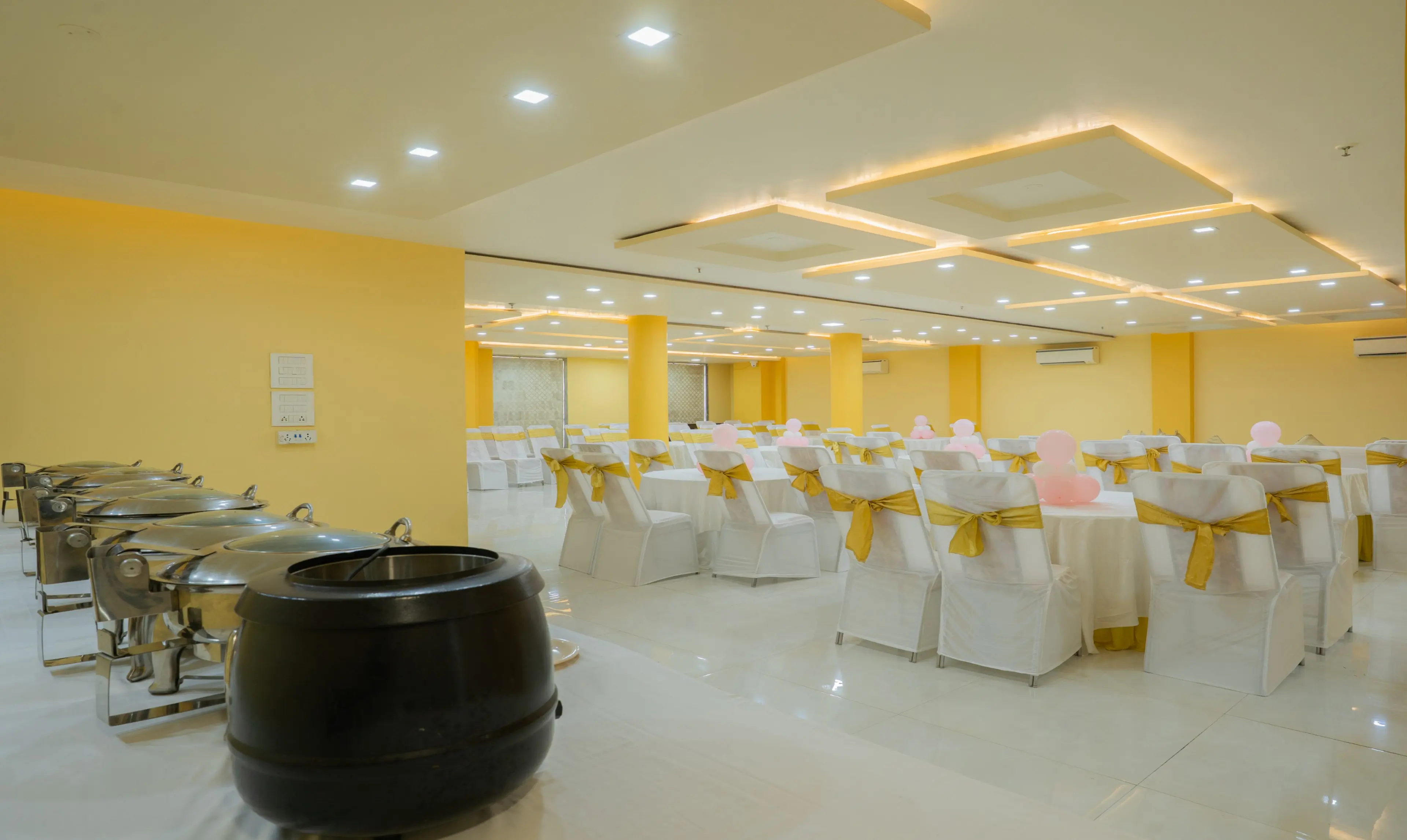 Raas Mahal Grand Banquet Hall - Image 5