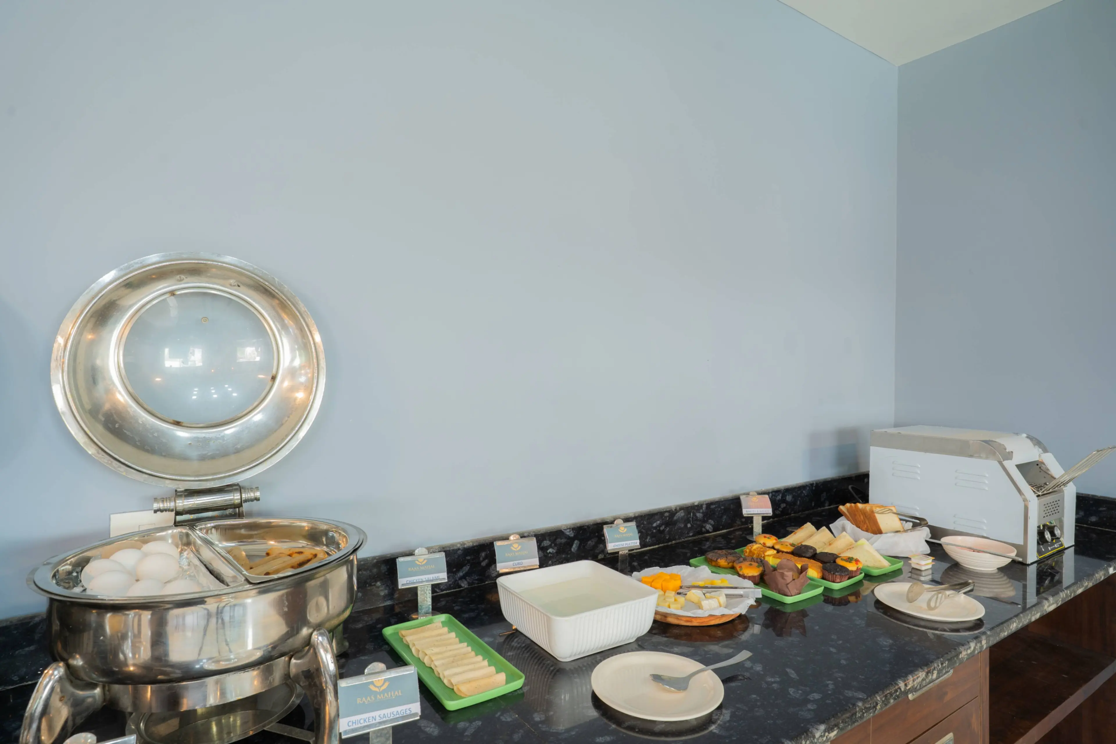 Breakfast Buffet Setup - Image 3